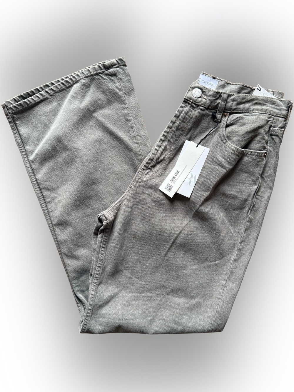 Zara High-Rise Wide-Leg Jeans — Faded Gray - Picture 2 of 9
